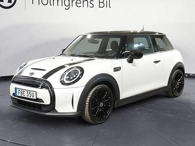 Begagnad Mini Cooper 135 kW (184 HK) 2022 Nanuq white Halvkombi