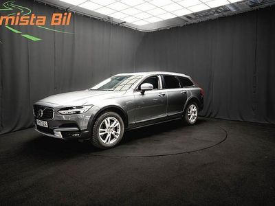 Begagnad Volvo V90 CC Plus 190 HK (139 kW) 2018 Grå Kombi