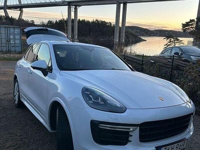 Porsche Cayenne GTS