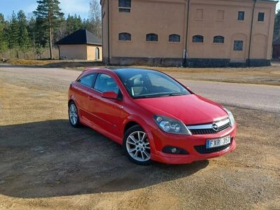 begagnad Opel Astra GTC 1.6 Euro 4