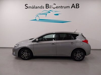 begagnad Toyota Auris 1.6 Valvematic Multidrive S Euro 5