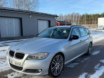 Begagnad BMW 320 170 HK (125 kW) 2011 Kombi