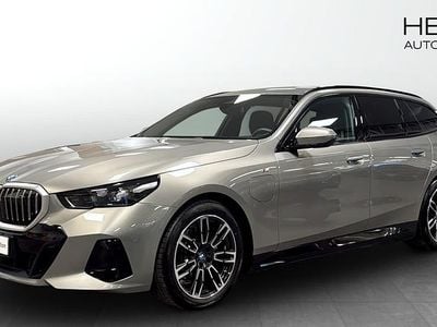 Begagnad 2024 BMW 530e Shadowline Kombi | 594 700 kr (Superpris)