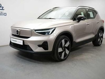 Begagnad Volvo XC40 Core 185 kW (252 HK) 2022 Ljusgrå SUV