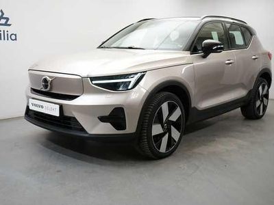 Ljusgrå Begagnad 2022 Volvo XC40 Core SUV | 349 900 kr