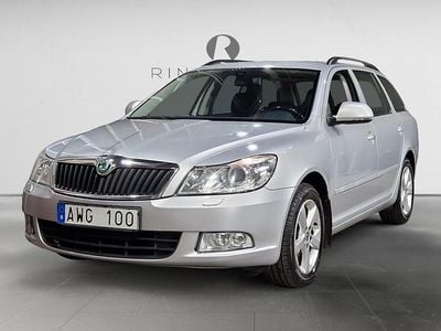 Silver Begagnad 2011 Skoda Octavia Kombi | 47 900 kr