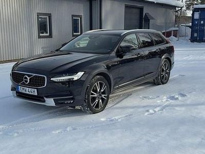 Begagnad Volvo V90 CC 190 HK (139 kW) 2019 Kombi