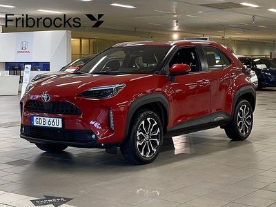 Begagnad Toyota Yaris Cross Active 116 HK (85 kW) 2022 Röd SUV
