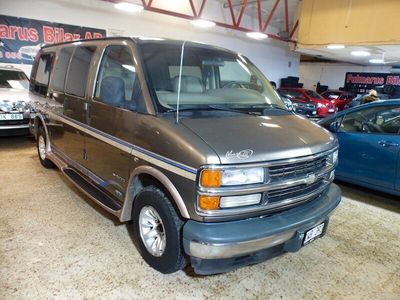 begagnad Chevrolet Express G1500 Conversion Van 5.7 V8 Hydra-Matic