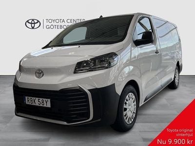 Vit Begagnad 2024 Toyota Proace Comfort Minibuss | 469 900 kr (Dyr)