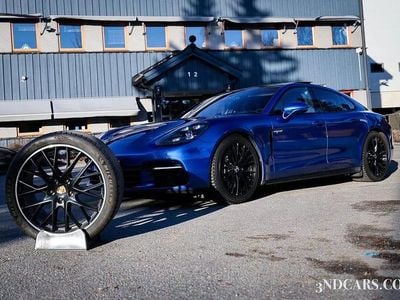 Begagnad Porsche Panamera 4 462 HK (339 kW) 2019 Blå Sedan