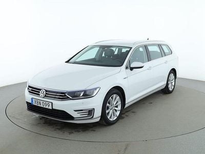 Vit Begagnad 2016 VW Passat GTE Kombi | 140 000 kr (Marknadspris)