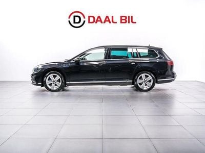 Svart Begagnad 2020 VW Passat GTE Kombi | 239 700 kr (Marknadspris)
