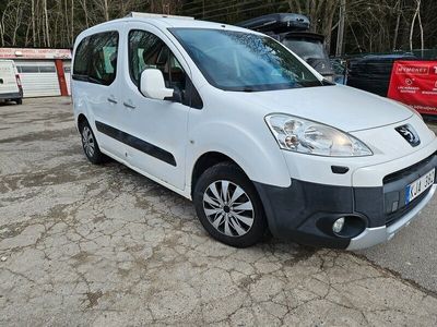 begagnad Peugeot Partner Tepee 1.6 HDi