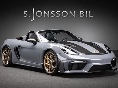 Begagnad Porsche 718 Spyder 501 HK (368 kW) 2024 Grå (arctic grey) Cab