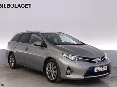 Grå Begagnad 2014 Toyota Auris Touring Sports Kombi | 139 800 kr (Marknadspris)