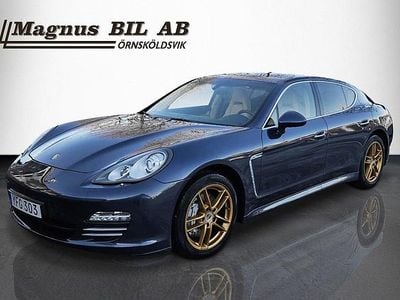 Begagnad Porsche Panamera 400 HK (294 kW) 2011 Blå Halvkombi