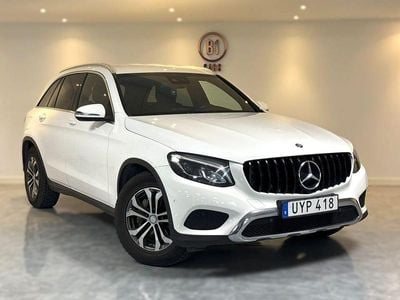 Vit Begagnad 2016 Mercedes GLC220 SUV | 189 900 kr (Lite dyr)