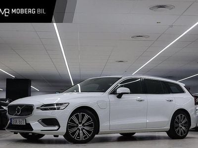 Vit Begagnad 2021 Volvo V60 Kombi | 299 900 kr (Superpris)