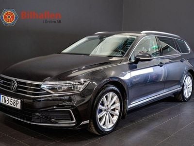 Begagnad VW Passat GTE 218 HK (160 kW) 2022 Grå Kombi