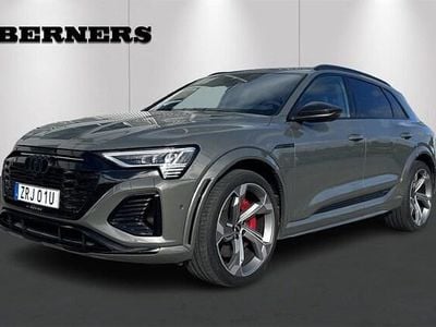 Chronosgrå metallic Begagnad 2024 Audi SQ8 e-tron SUV | 929 900 kr