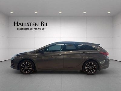 Begagnad Hyundai i40 141 HK (103 kW) 2016 Silver Kombi
