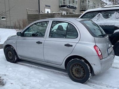 Begagnad Nissan Micra 65 HK (47 kW) 2004 Halvkombi