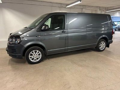 Grå Begagnad 2017 VW T6 Van | 169 000 kr (Marknadspris)