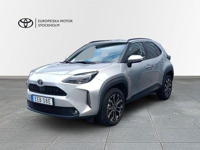Silver Begagnad 2025 Toyota Yaris Cross Active SUV | 304 900 kr (Marknadspris)