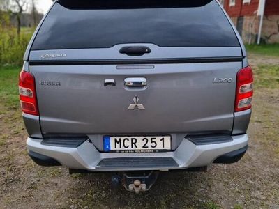 begagnad Mitsubishi L200 Dubbelhytt 2.4 IC/TC DI-D 4WD Euro 5