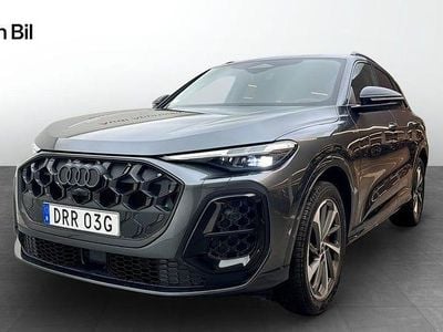 Begagnad Audi Q5 S-Line 252 HK (185 kW) 2025 Daytonagrå pärleffekt SUV