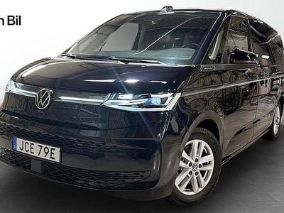 Deep black pärleffekt Begagnad 2025 VW Multivan Style Van | 799 900 kr