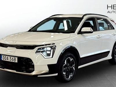 Begagnad Kia e-Niro 150 kW (204 HK) 2023 Vit SUV