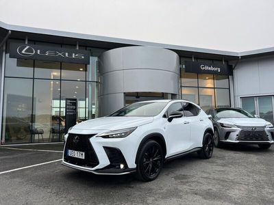 begagnad Lexus NX350h AWD F-Sport Navi HUD