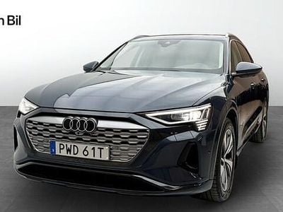 Begagnad Audi Q8 Sportback e-tron Proline 300 kW (408 HK) 2023 Plasmablå metallic SUV