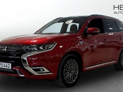Begagnad Mitsubishi Outlander P-HEV 177 HK (130 kW) 2019 Röd Kombi