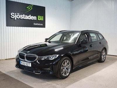 BMW 330e