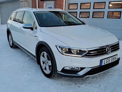 begagnad VW Passat Alltrack 2.0 TDI SCR BlueMotion 4Motion Ex