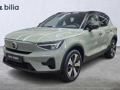 Grön Begagnad 2022 Volvo XC40 Core SUV | 349 900 kr