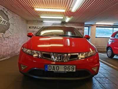 begagnad Honda Civic 5-dörrar 1.8 i-VTEC Sport, NY Besiktigad, Servad