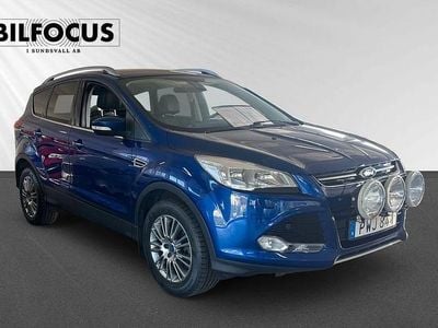 Begagnad Ford Kuga Titanium 141 HK (103 kW) 2014 Blå SUV