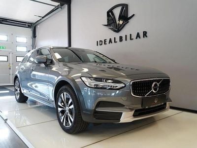 Begagnad Volvo V90 CC Momentum 191 HK (140 kW) 2019 Grå metallic Kombi