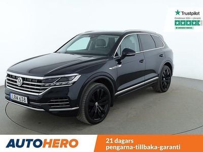 Mörkblå Begagnad 2018 VW Touareg SUV | 375 000 kr (Lite dyr)