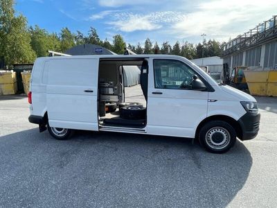 begagnad VW Transporter Lång 2.0TDI 150hk Aut Euro6 Inredning