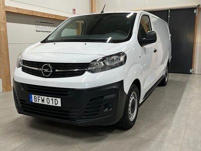 Vit Begagnad 2023 Opel Vivaro Minibuss | 359 900 kr (Lite dyr)