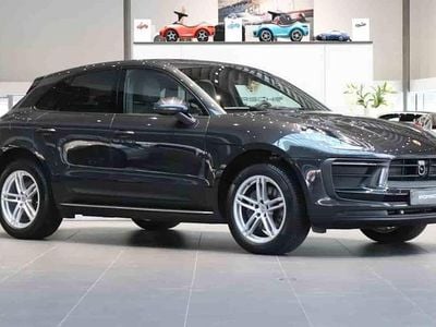 Begagnad Porsche Macan 2023 Grå SUV