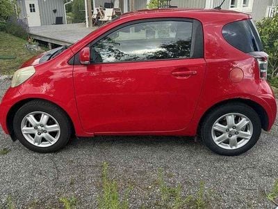 Toyota iQ