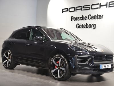 Grå (grey) Begagnad 2023 Porsche Macan S SUV | 1 049 000 kr