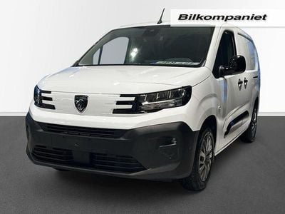 Vit Ny 2025 Peugeot Partner Minibuss | 449 820 kr (Lite dyr)