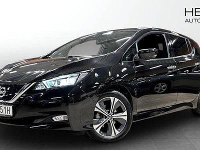 Svart Begagnad 2022 Nissan Leaf N-Connecta Halvkombi | 174 900 kr (Marknadspris)
